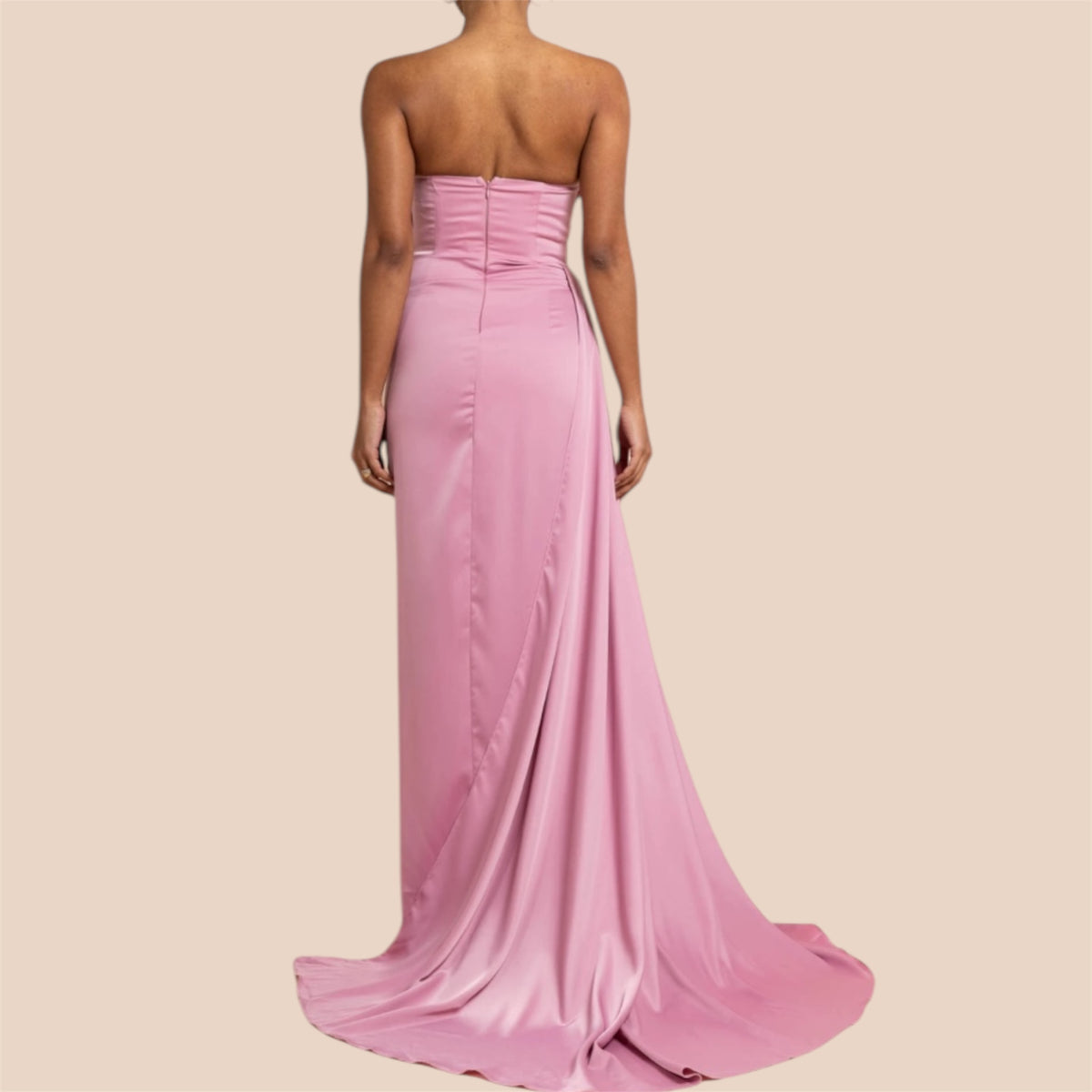 Robe majestueuse rose bustier en satin